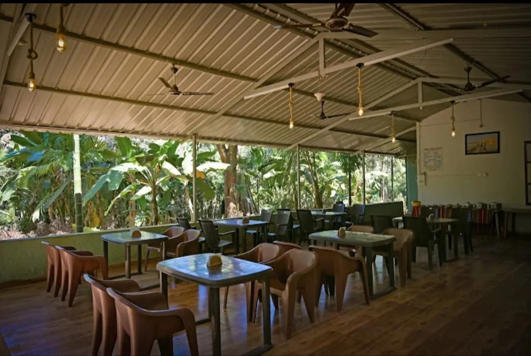 Dining hall at Palm Grove Pool Retreat